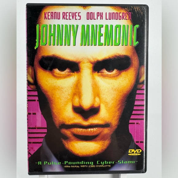 Johnny Mnemonic DVD - Picture 1 of 5
